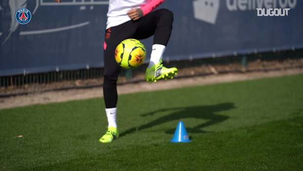 Neymar's return to Paris Saint-Germain training